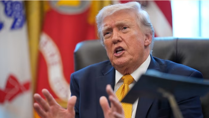 Trump kërkon marrjen e kontrollit ndaj naftës së Iranit  shqyrton mundësinë e pushtimit të ishullit Kharg