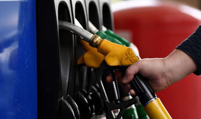 (VIDEO) Gjendja e krizës së naftës në Maqedoni zgjatet deri më 20 korrik