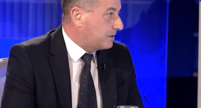 Ugrinov  Vetëm 2 3 posta private i plotësojnë kushtet në Maqedoni  të tjerat duhet të mbyllen