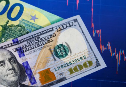 Këmbimi valutor 1 prill/ Me sa blihen e shiten dollari dhe euro, çfarë ndodh me monedhat e tjera