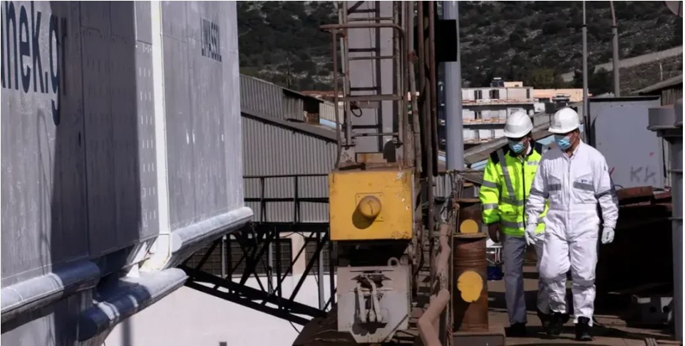 Ulet numri i punëtorëve në industri