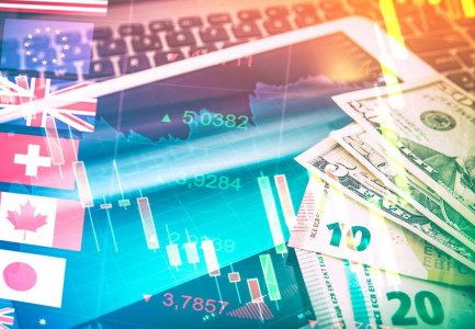 Këmbimi valutor 11 prill  Me sa blihen e shiten dollari dhe euro  çfarë ndodh me monedhat e tjera