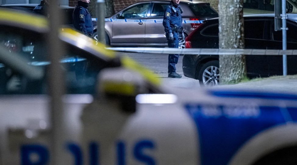 Vritet me armë zjarri 20-vjeçari shqiptar në Suedi, plagoset vajza që e shoqëronte! Arrestohet një person