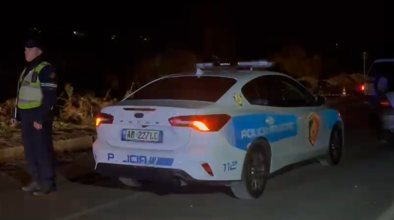 Aksident i rëndë në aksin Elbasan Cërrik  përplasen dy makina  Humb jetën një person
