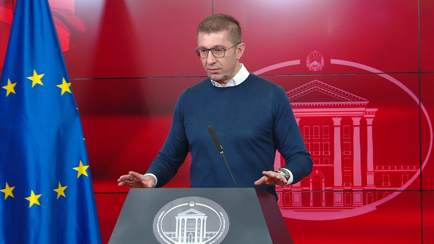 Mickoski  Nga viti i kaluar numri i personave të papunë është ulur për mbi 10 mijë