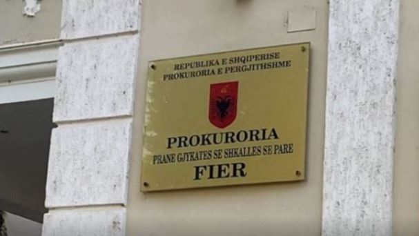  I shkaktoi ankth dhe pasiguri   Përndiqte ish të dashurën pas ndarjes  Prokuroria çon në gjyq policin e akuzuar dhe zbardh detajet e ngjarjes