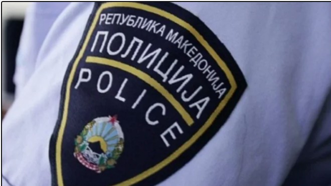 Kapet 18 vjeçari nga Saraqina pa patentë  policia ia konfiskon  Golf  in në mesnatë