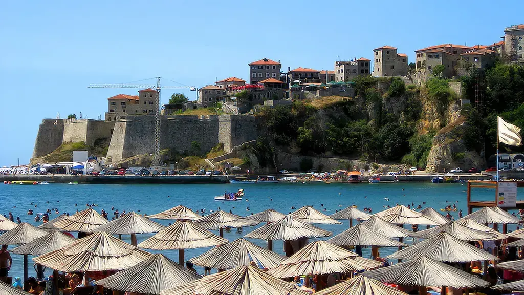 Kujdes  Nëse e bëni këtë veprim në Ulqin sivjet rrezikoni gjobë të majme