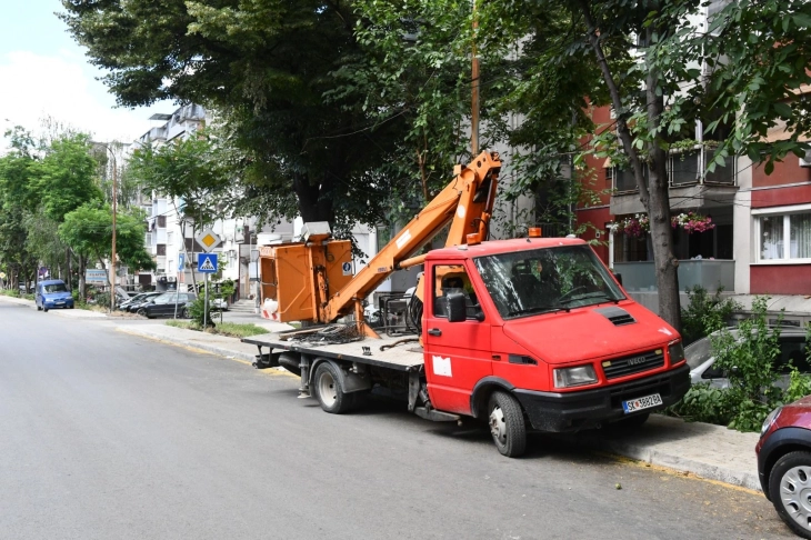 Filluan punimet për vendosjen e ndriçimit publik në rrugën “Metodija Mitevski”