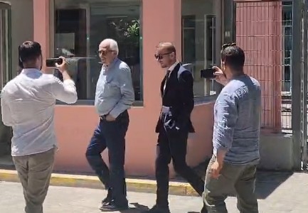 Dosja Balluku  SPAK i komunikon akuzën Pandeli Carapulit  biznesmeni nën hetim për pastrim parash