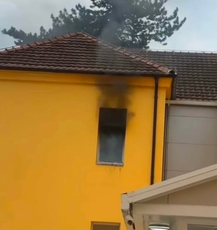Zjarr në Shkollën e Mesme Bujqësore në Tetovë, evakuohen nxënësit