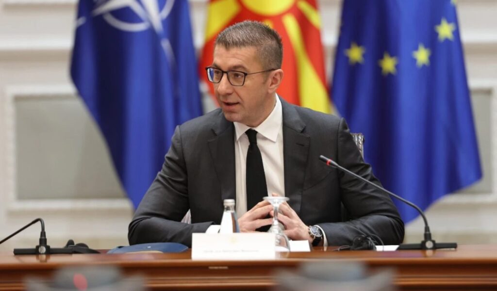 Mickoski i kërkon urgjentisht Prokurorisë të hapë procedurë për Filipçen
