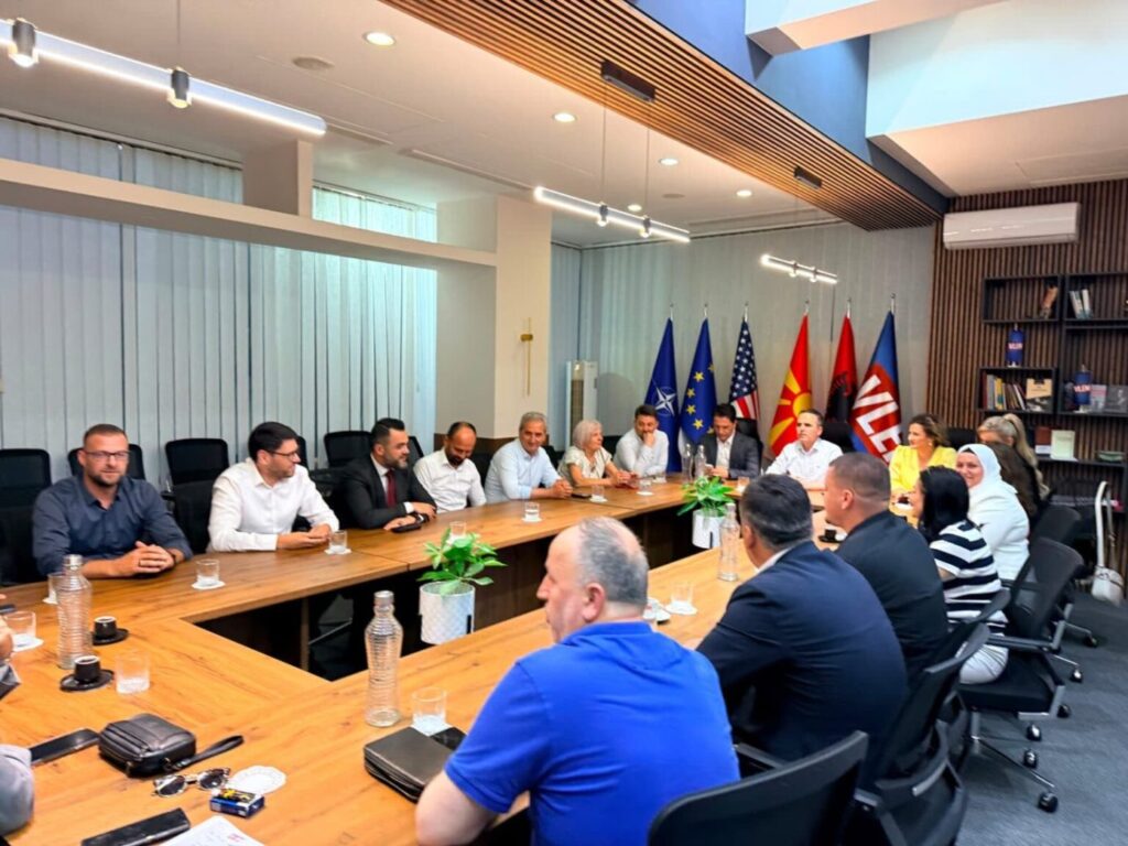 VLEN mban mbledhje të Kryesisë: Marrëdhëniet me Shqipërinë nuk duhet të bëhen viktimë e interesave partiake