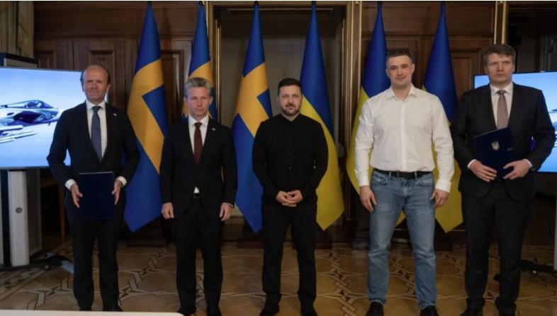 Ukraina blen 16 avionë luftarakë Gripen E nga Suedia, marrëveshje me vlerë 2.53 miliardë dollarë