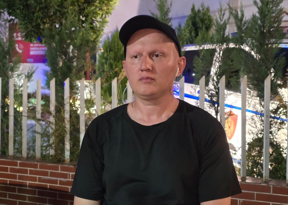  Në polici u shoqëruan persona të tjerë nga ata që denoncova   Gazetari Osman Stafa rrëfen kërcënimin  Po bëhet masakër mjedisore në lumin Shkumbin  s kam frikë ta ndjek