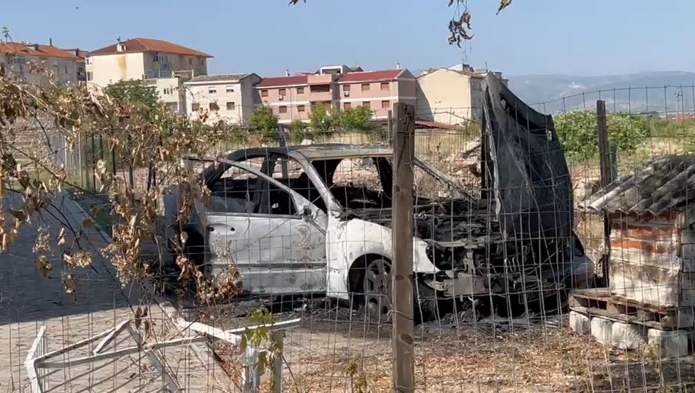 “Nuk jam sjellë mirë me familjen”/ U gjet i djegur në makinë, letra zbulon detaje nga akti i rëndë i 66-vjeçarit në Korçë