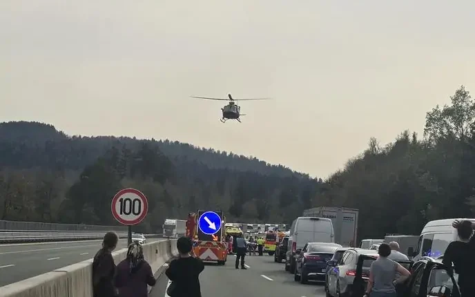 Tre shtetas të Maqedonisë humbën jetën në një aksident trafiku në Slloveni
