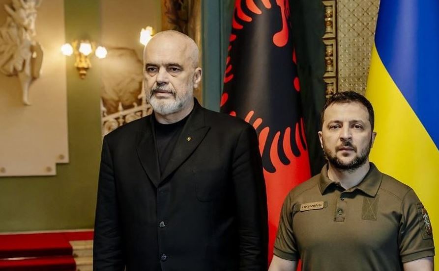 “Nacionalistët folkorikë më të zhurmshëm në Tiranë dhe Prishtinë po bënin llogaritë”/ Rama për deklaratën e Zelensky: Ukraina gabon për Kosovën, por ne nuk heqim dorë nga mbështetja për të