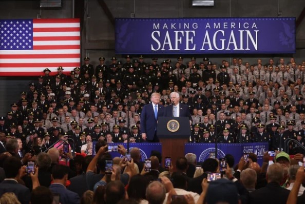 Trump mbështet kandidaturën e Bruce Blakeman për Guvernator të New York-ut