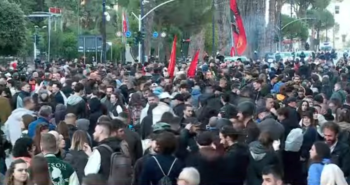 Studenti  Jemi në diktaturën e Ramës  nuk ka dialog me të  Do të qëndrojmë ditë e natë në protestë deri në dorëheqjen e tij
