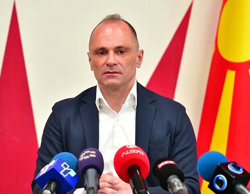 Filipçe: Nëse vij në pushtet, provimi i jurisprudencës do të jetë 100% në shqip