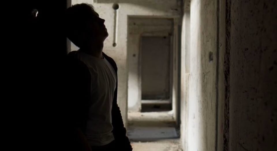 Mafia ballkanike rekruton të rinj nga Maqedonia  Një i vdekur  dy në paraburgim   të paktën 20 të përfshirë 