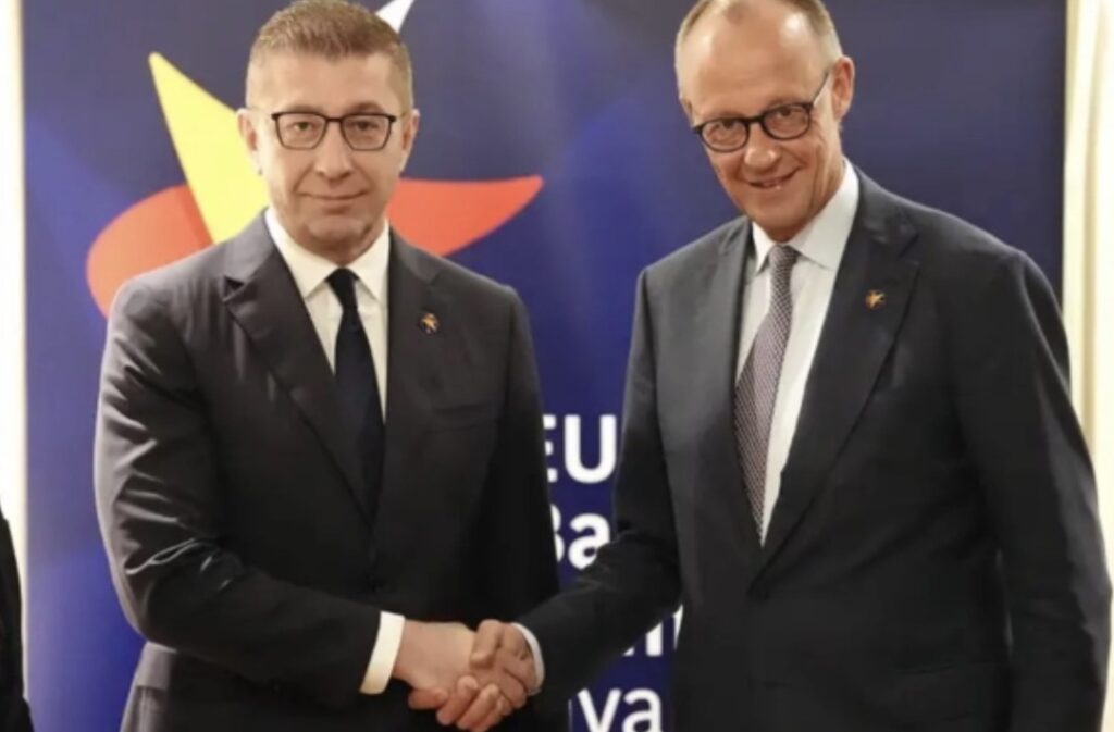 Mickoski në Mal të Zi, në tryezën rajonale për integrimin në BE