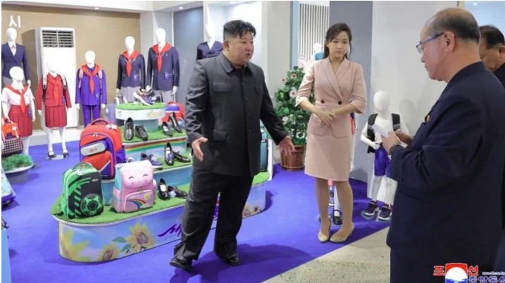 Koreja e Veriut publikon foto të Kim Jong Un   pse vazhdojnë të qarkullojnë thashethemet për vdekjen e tij 